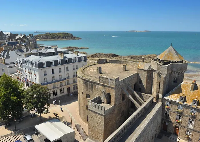 Hôtel France et Chateaubriand